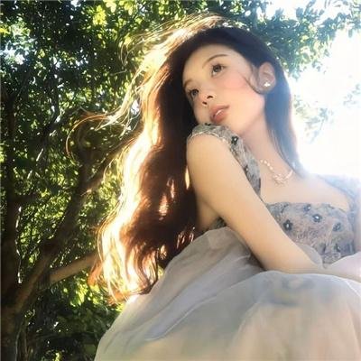 三白眼诅咒 海报