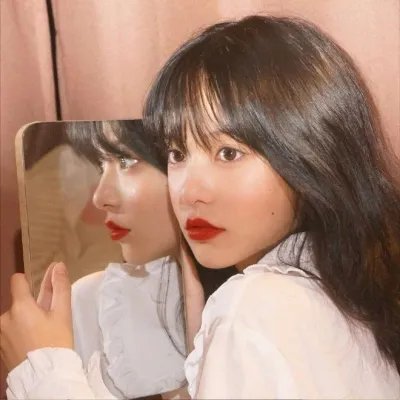 这里 海报
