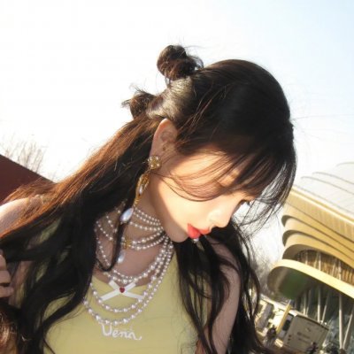 蛊惑主妇 海报